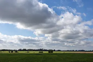 Central Europe Countryside Views Drucke: Band of clouds over Elbe meadows