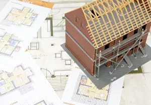 Brick Building Construction Drucke: Bare brickwork model with construction plan