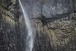 Basalt Columns Iceland Drucke: Basalt columns, Hvammsfoss waterfall