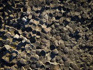 Basalt Stone Formations Drucke: Basalt formations, Kalfshamarsvik