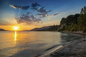 Lake Constance Sunset Drucke: Bathing area and beach, sunset