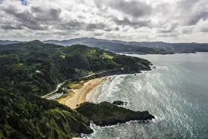Deserted Beach Spain Drucke: Beach and cliffs, Playa de Laga