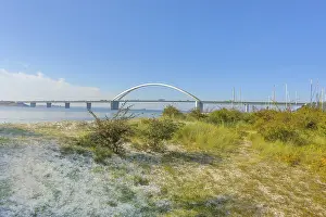 Fehmarnsund Bridge Drucke: Beach in front of Fehmarnsund Bridge