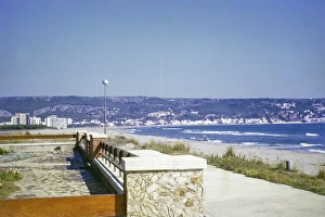 Catalonia Shoreline Drucke: Beach waterfront thought to be L'Estartit, Costa Brava, Catalonia, Spain 1971