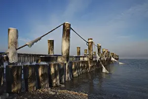 Wave Breaker Structure Drucke: On the beach at Zingst
