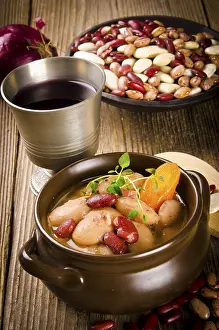 Empty Plate Still Life Drucke: Bean soup
