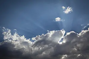 Copy Space Photo Drucke: Beautiful dramatic storm clouds with silver lining and light rays with room for your own text or graphics