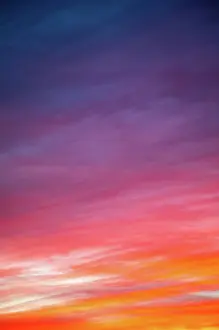 Beautiful Sunrise Drucke: Beautifully Dramatic Sunrise or Sunset with Clouds