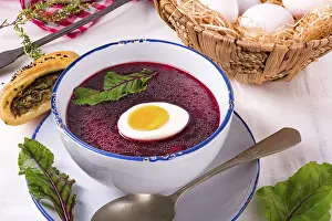 Vegetarian Egg Dish Drucke: Beet green soup with egg