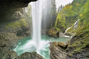 Deserted Swiss Waterfall Drucke: Berglistuber waterfall, Linthal