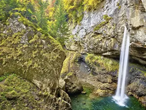 Central Europe Nature Scenery Drucke: Berglistuber waterfall, Linthal