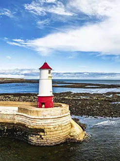 Aerial Photography England Drucke: Berwick Pier and Lighthouse from a drone