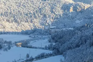 Snowy Winter Landscape Drucke: Beuron Monastery, Danube Valley