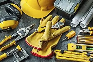 Protective Clothing Drucke: Big set of construction tools on black background