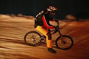Cycling Safety Gear Drucke: Biking in the snow