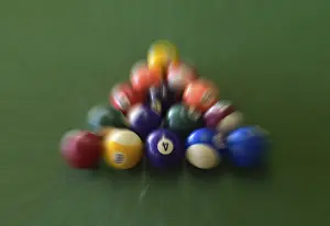 Billiard Balls Drucke: Billiard balls, triangular shape