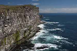 Icelandic Coastal Landscapes Drucke: Bird cliffs of Latrabjarg
