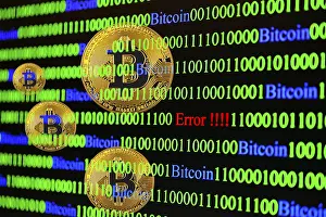 Computer Virus Concept Drucke: Bitcoin, binary code with lettering Error