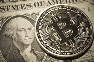 Blockchain Technology Image Drucke: One Bitcoin on dollar banknote