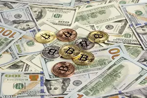 Paper Money Drucke: Bitcoin top paper money