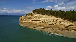 Bizarre Rock Formations Drucke: Bizarre rock formations on the coast