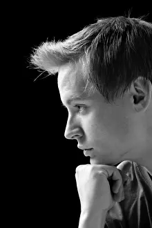 Dark Background Photo Shoot Drucke: Black background