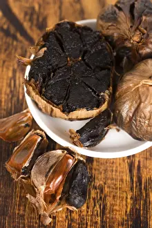 Gerahmter Druck : Schwarzer Knoblauch Gerahmter Druck : Schwarzer Knoblauch
