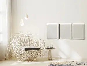 Blank Frame Mockup Drucke: Blank frame mock up in modern interior background