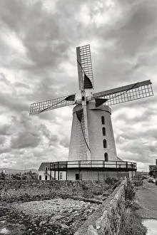 Irish Countryside Scenery Drucke: Blennerville five storey windmill
