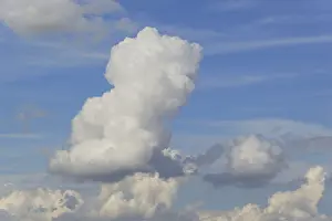 Cloud Formation Germany Drucke: Blue cloudy sky, cloud formation