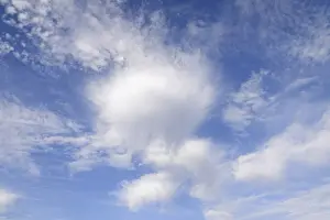 Central European Cloud Formations Drucke: Blue cloudy sky, cloud formation