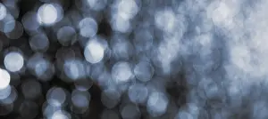 Abstract Texture Background Drucke: Blue light reflections on the water surface
