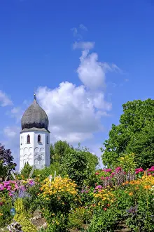 Bavarian Monastery Complex Drucke: Blumengarten mit Klosterkirche