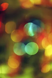 Full Frame Bokeh Effect Drucke: Blurred colored lights, bokeh