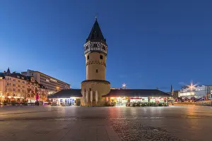 Atmospheric Light In Central Europe Drucke: Bockenheimer Warte after sunset