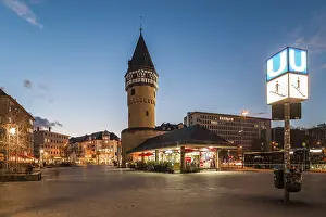 Deserted Tower In Europe Drucke: Bockenheimer Warte after sunset