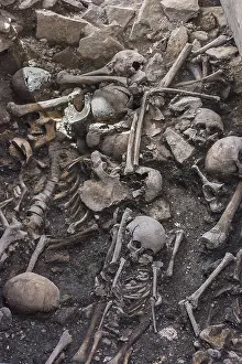 UNESCO World Heritage Germany Drucke: Bones found during recent excavations at St