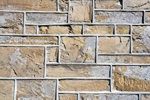 Uninhabited House Exterior Drucke: Bordered bricks, house facade, background image