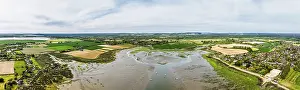 Chichester Drucke: Bosham Quay von einem Drohnenflugzeug bei Niedrigwasser