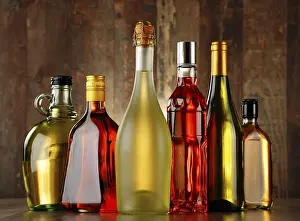 Whisky Bottles Drucke: Bottles of assorted alcoholic beverages