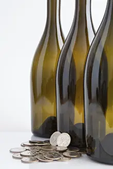Empty Wine Bottles Drucke: Three empty bottles of wine