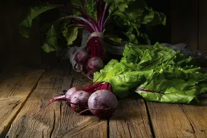 Root Vegetable Images Drucke: Botwina, Rustic Young Beetroot
