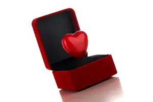 Cut Out Heart Shape Drucke: Box with heart