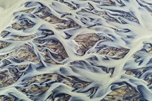 Mountain Creek Drucke: Branching course of a glacial river