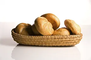 Fresh Bread Drucke: Breadbasket with buns