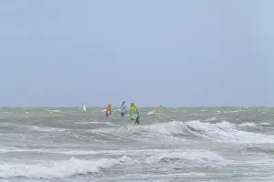 Deserted Beach Denmark Drucke: Breaking Wave with surfer, Vorupor