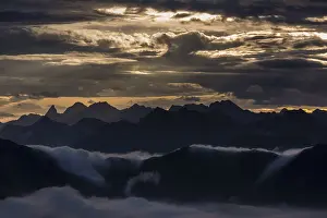 Bregenzerwald Mountains Drucke: Bregenzerwald mountains with clouds below