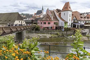 UNESCO World Heritage Site Bohemia Drucke: Bridge under the castle across the Vltava