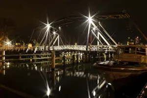 Central Europe Sea Views Drucke: Bridge at night