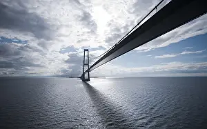 Northern Europe Waterfront Scene Drucke: The Bridge between Sweden and Denmark